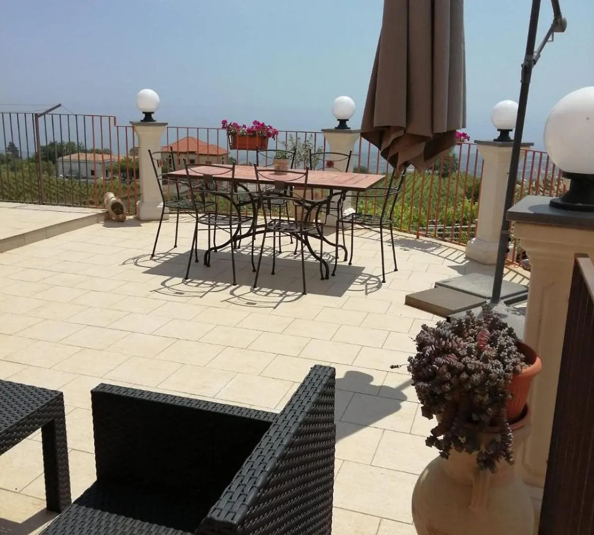 Villa Etna Masi' Milo 0*,  Italy